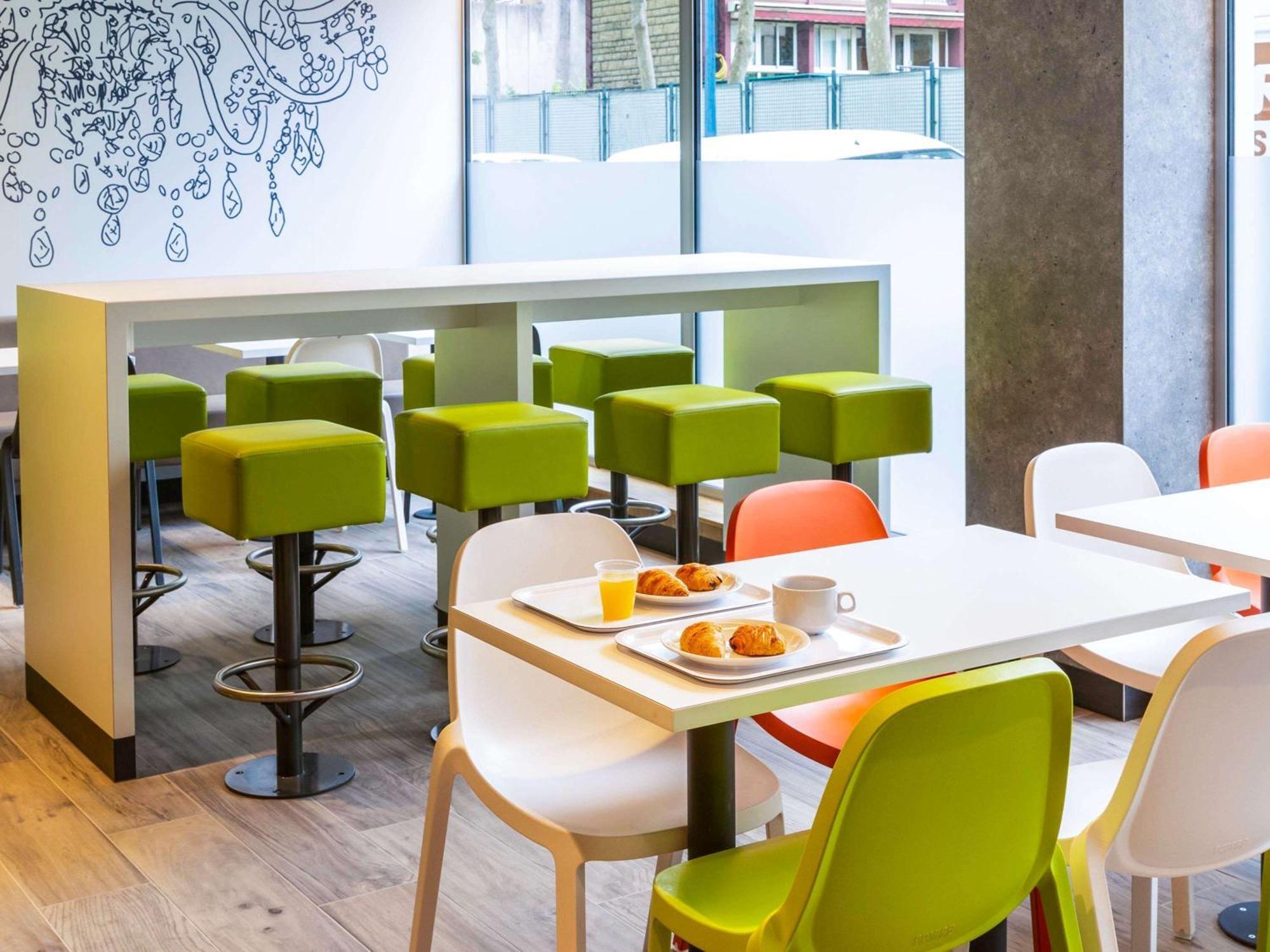 Ibis Budget Paris Clichy Mairie Exteriér fotografie