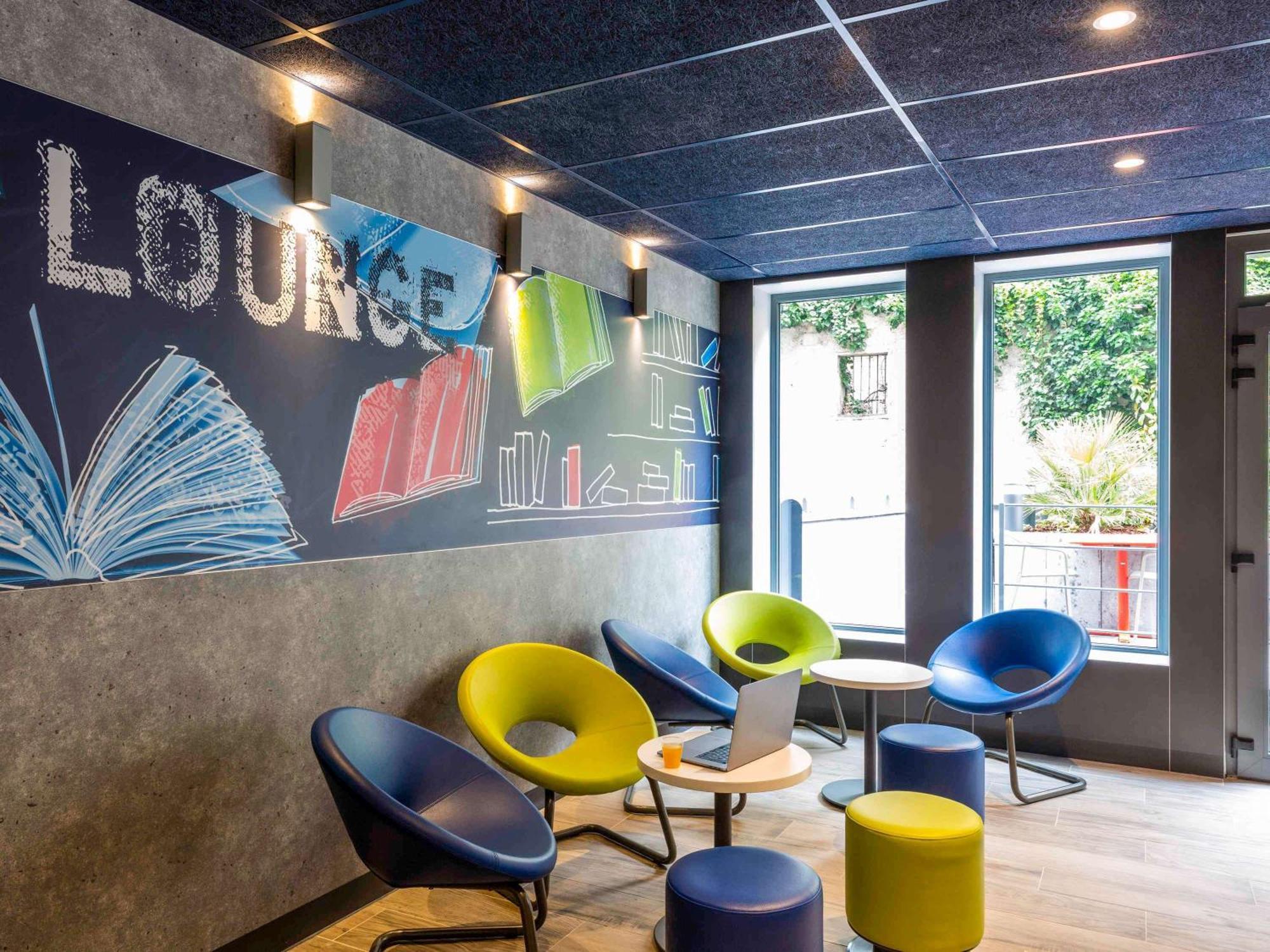 Ibis Budget Paris Clichy Mairie Exteriér fotografie