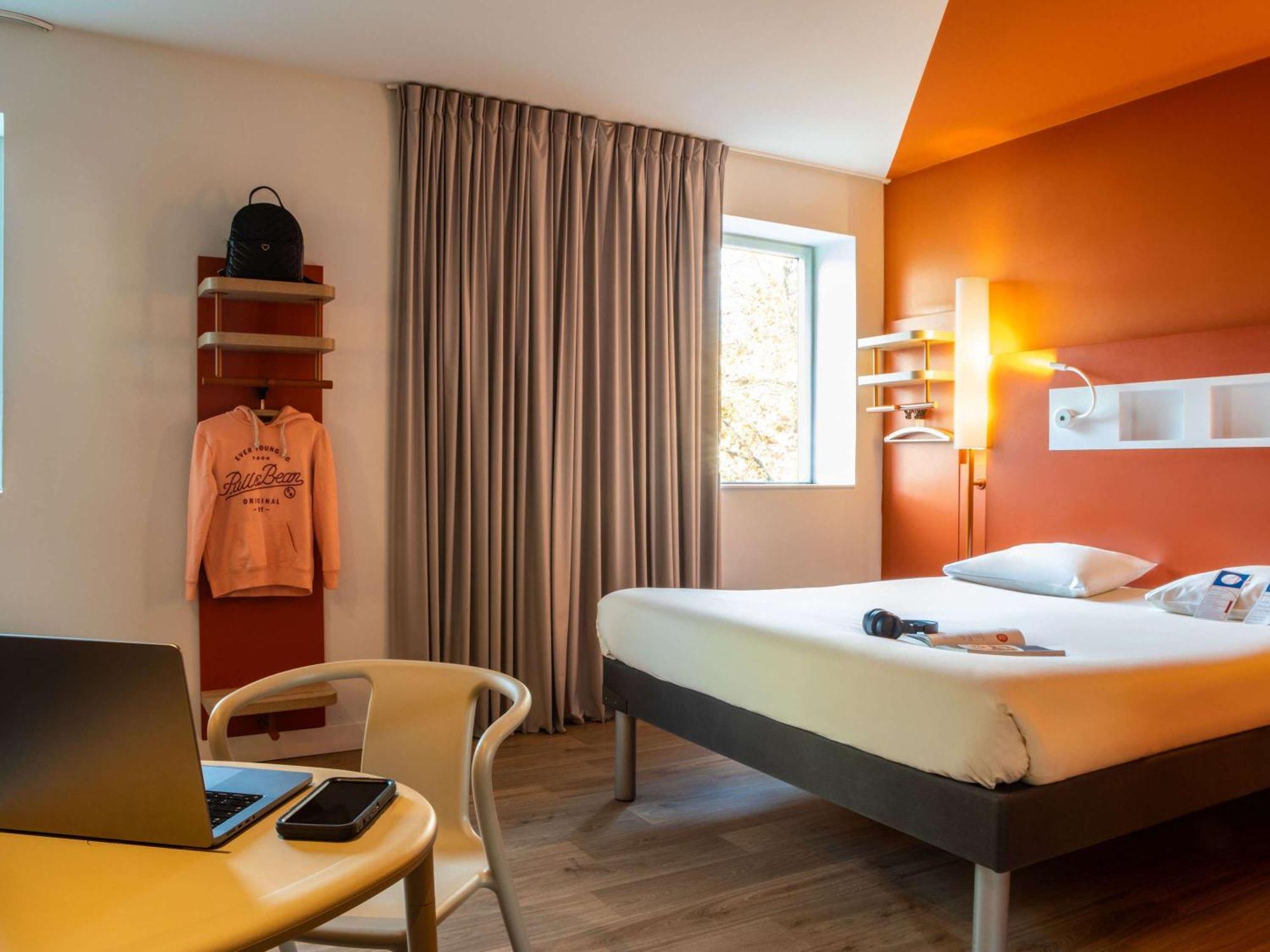Ibis Budget Paris Clichy Mairie Exteriér fotografie